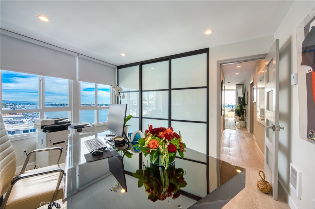 3121 W Coast Hwy 7AB