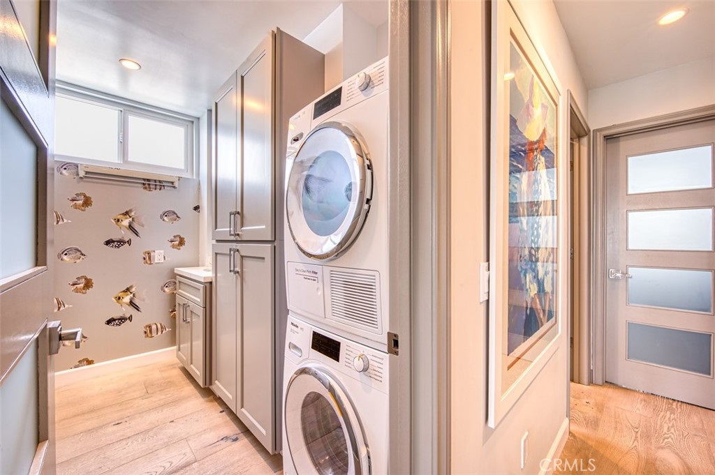 3121 W Coast Hwy 7AB