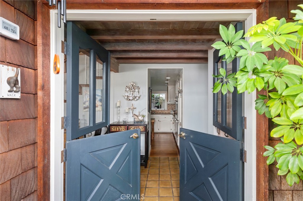 323 E Bay Front