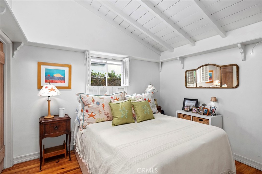 323 E Bay Front