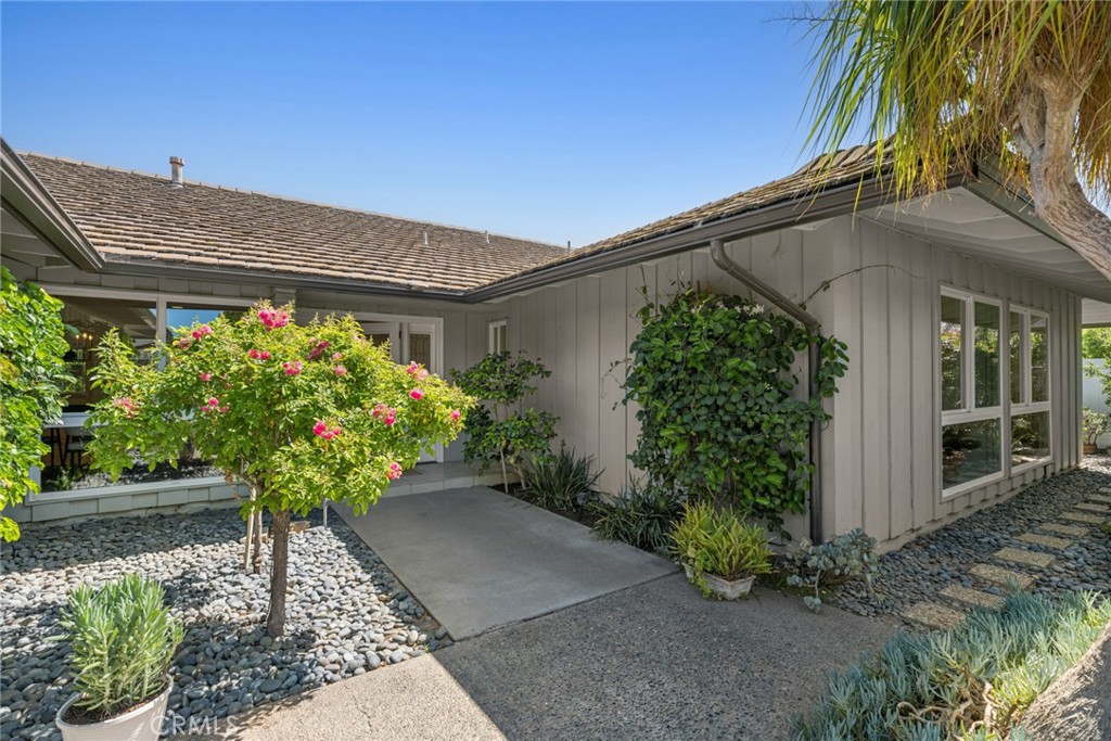 2024 Windward Lane