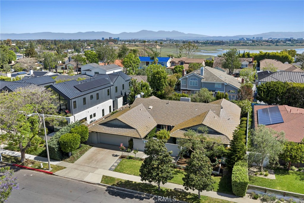 2024 Windward Lane