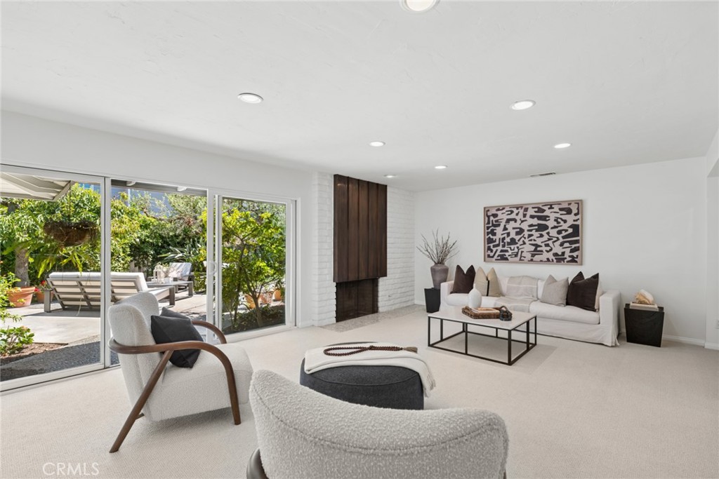 2024 Windward Lane