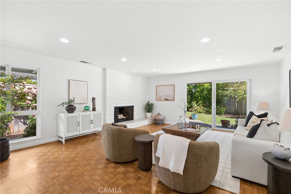2024 Windward Lane