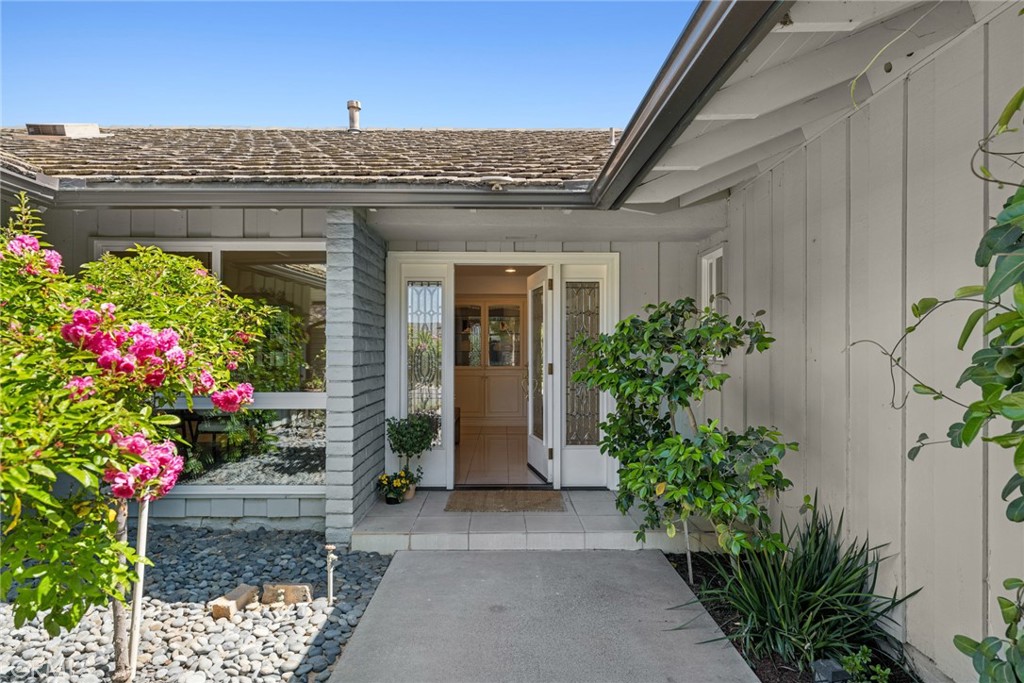 2024 Windward Lane