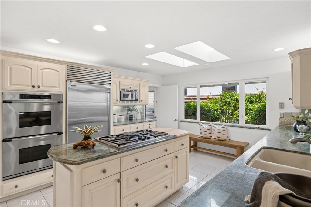 2024 Windward Lane