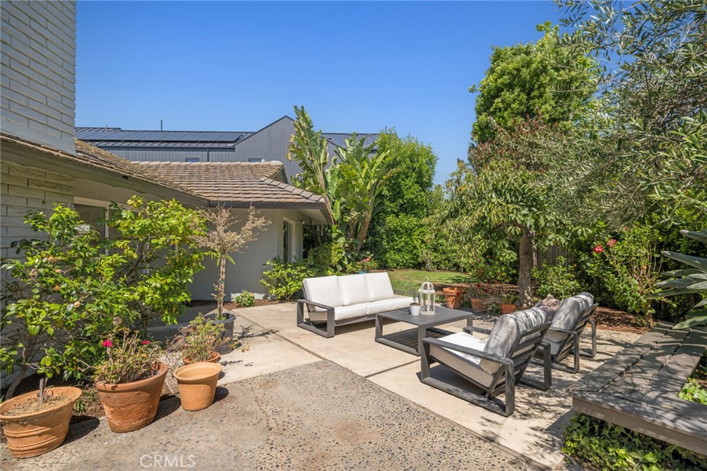 2024 Windward Lane