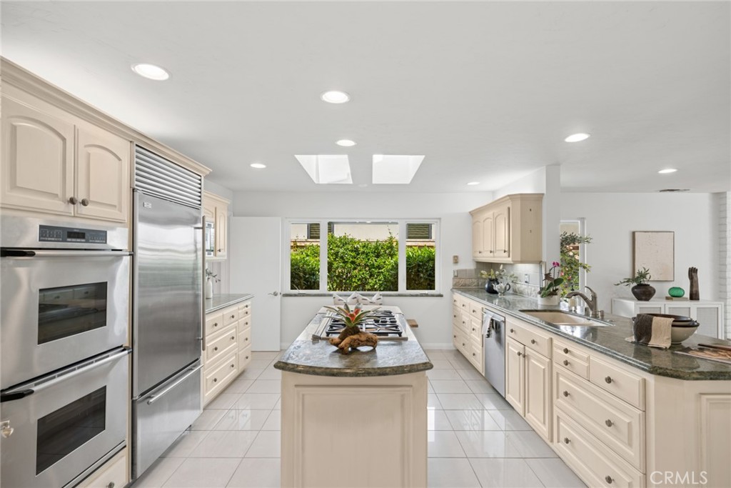 2024 Windward Lane