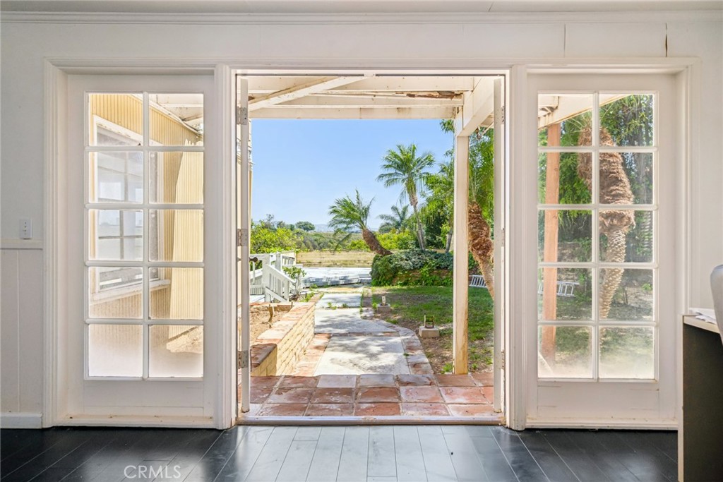 608 Saint James Place