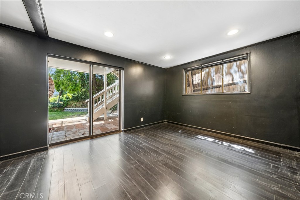 608 Saint James Place