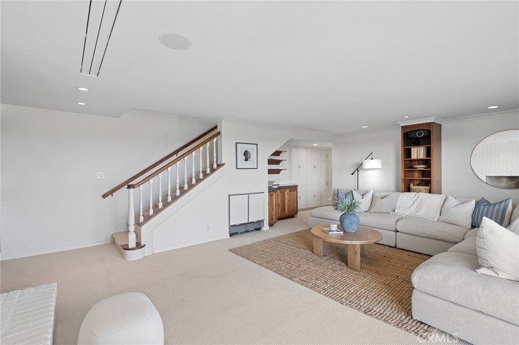 701 Kings Road