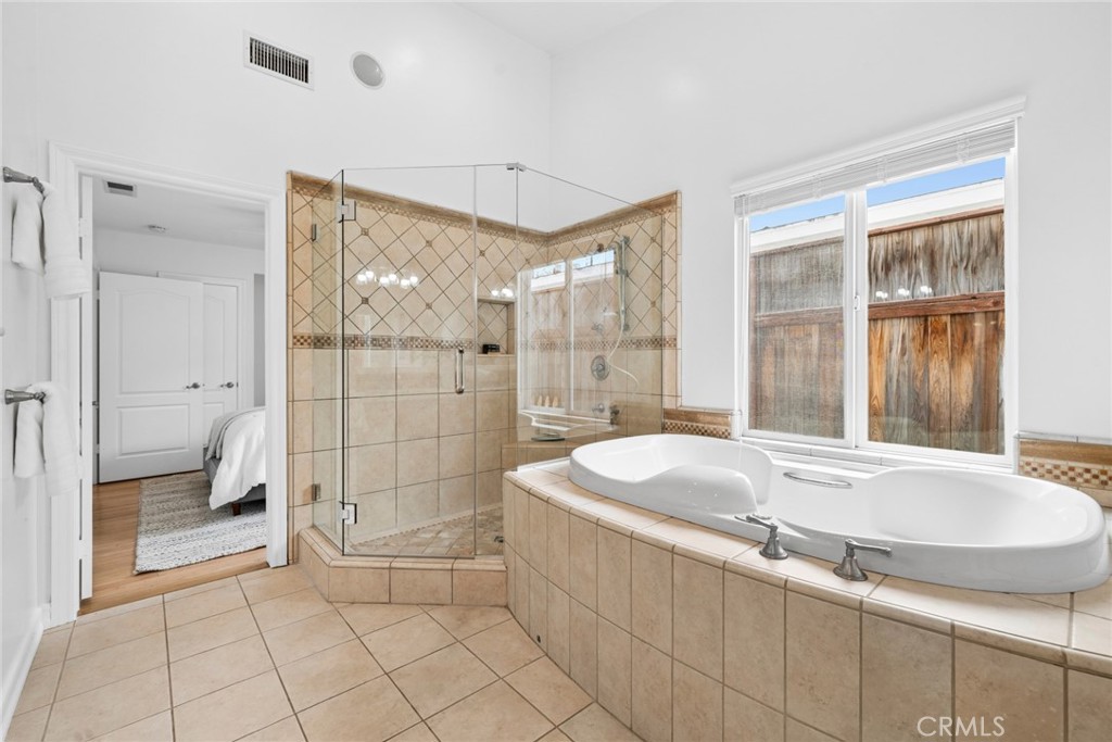 2665 Club Mesa Place