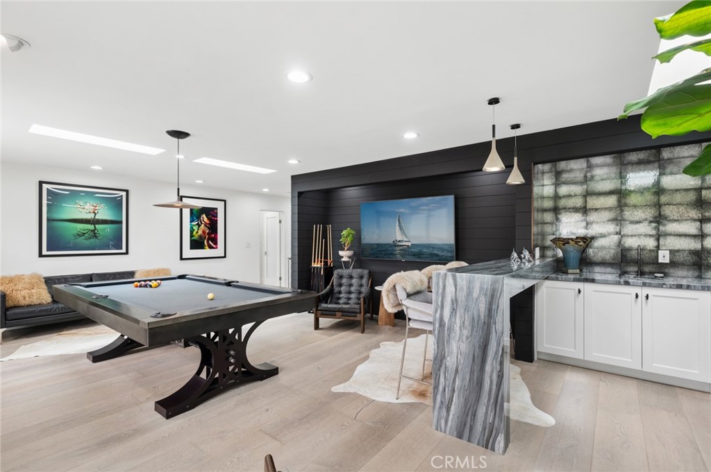 500 Harbor Island Dr