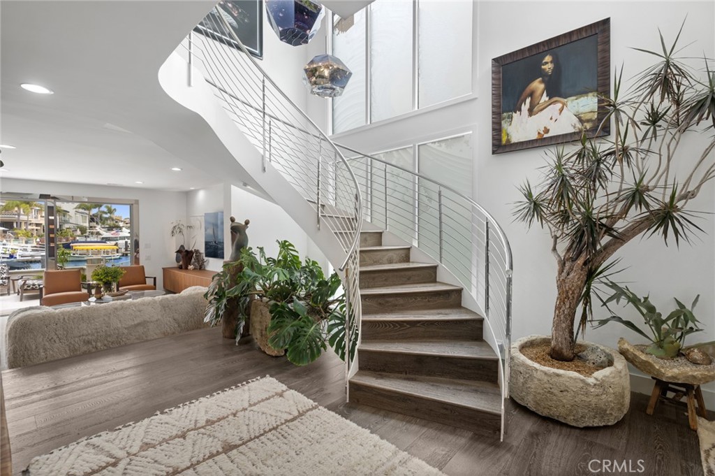 500 Harbor Island Dr
