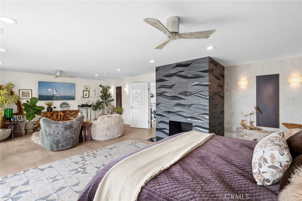 500 Harbor Island Dr