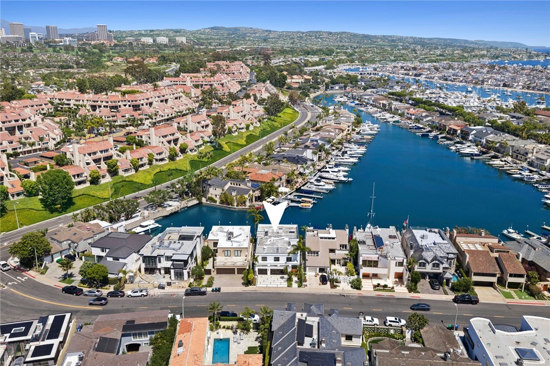 500 Harbor Island Dr