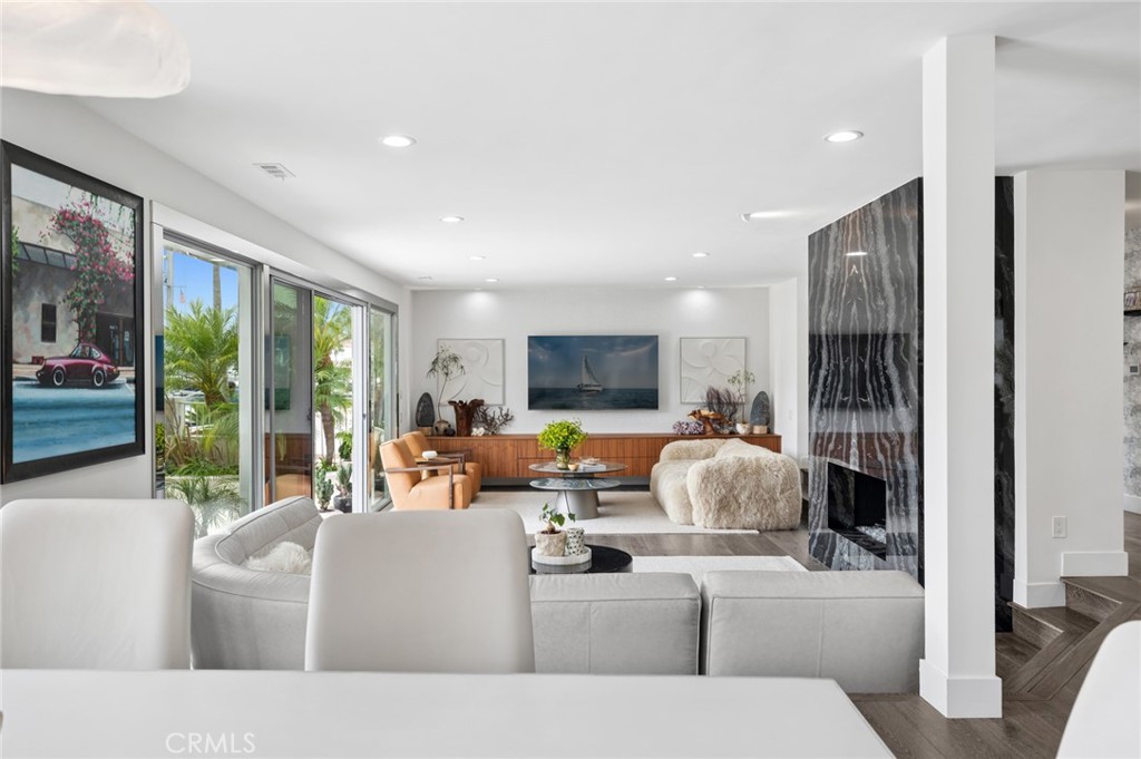 500 Harbor Island Dr