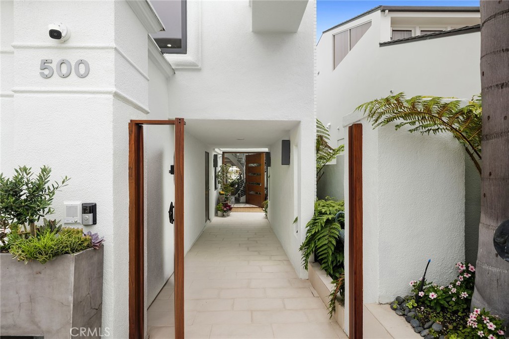 500 Harbor Island Dr