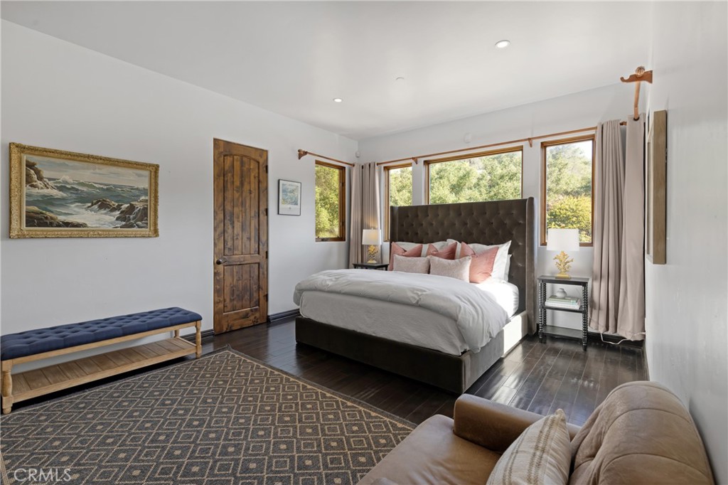4322 Escondido Drive