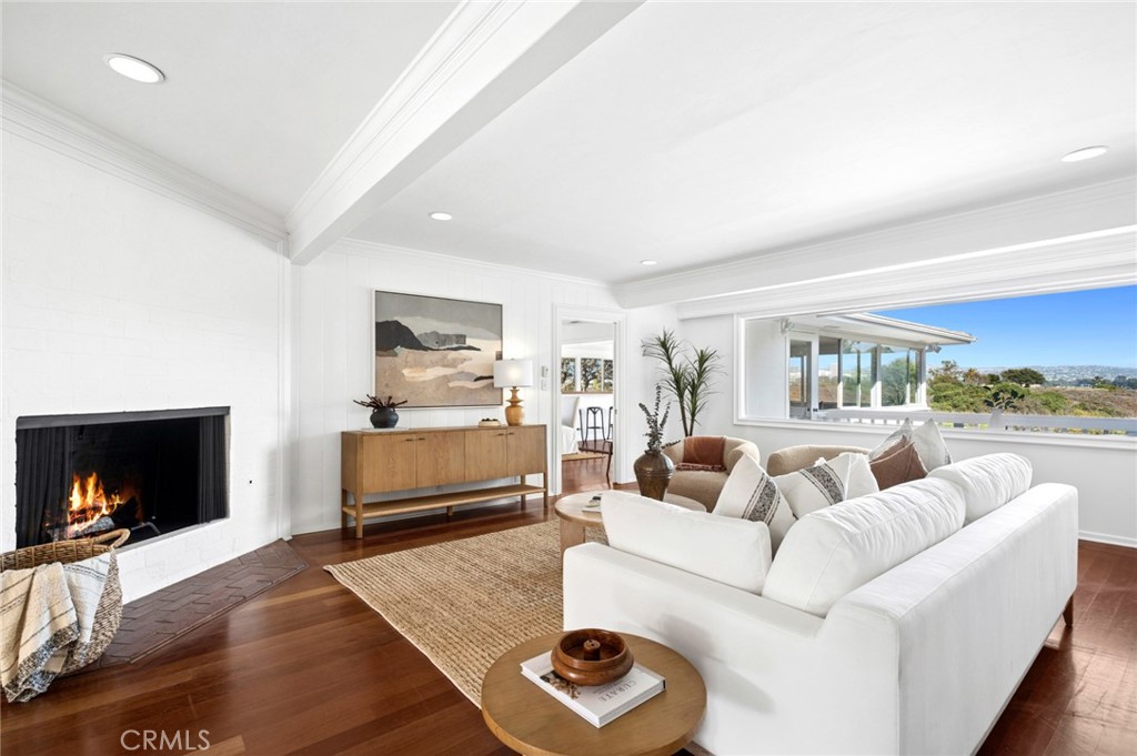 608 Saint James Place