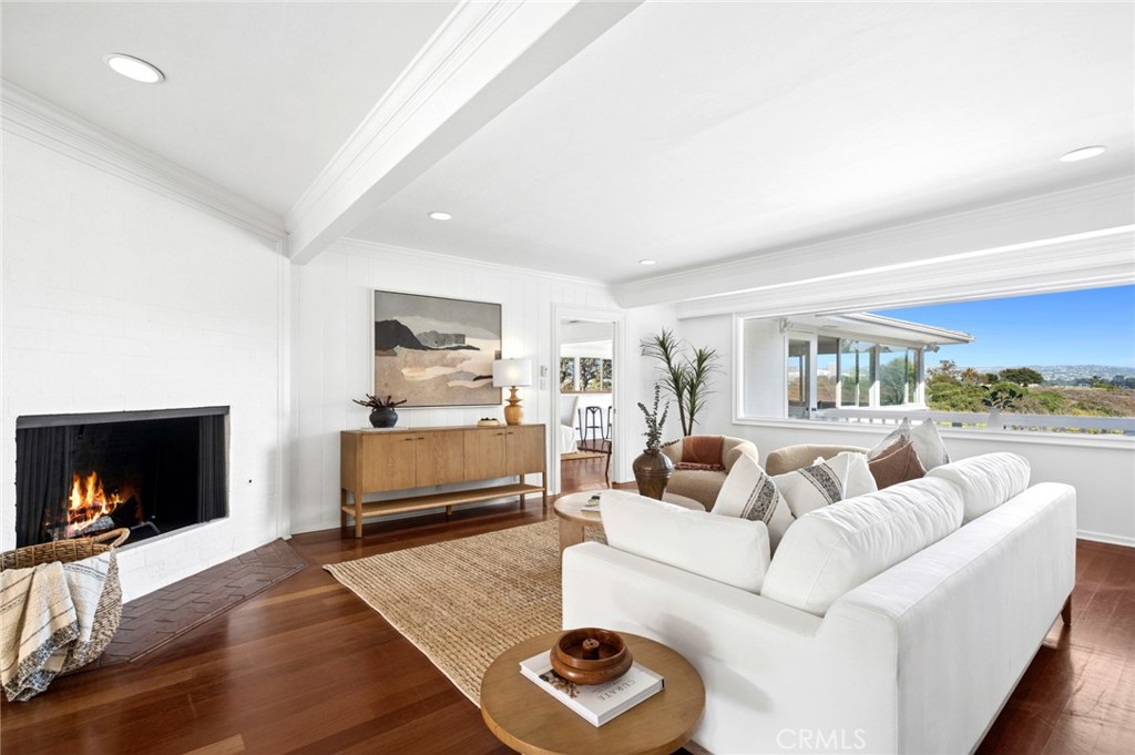 608 Saint James Place