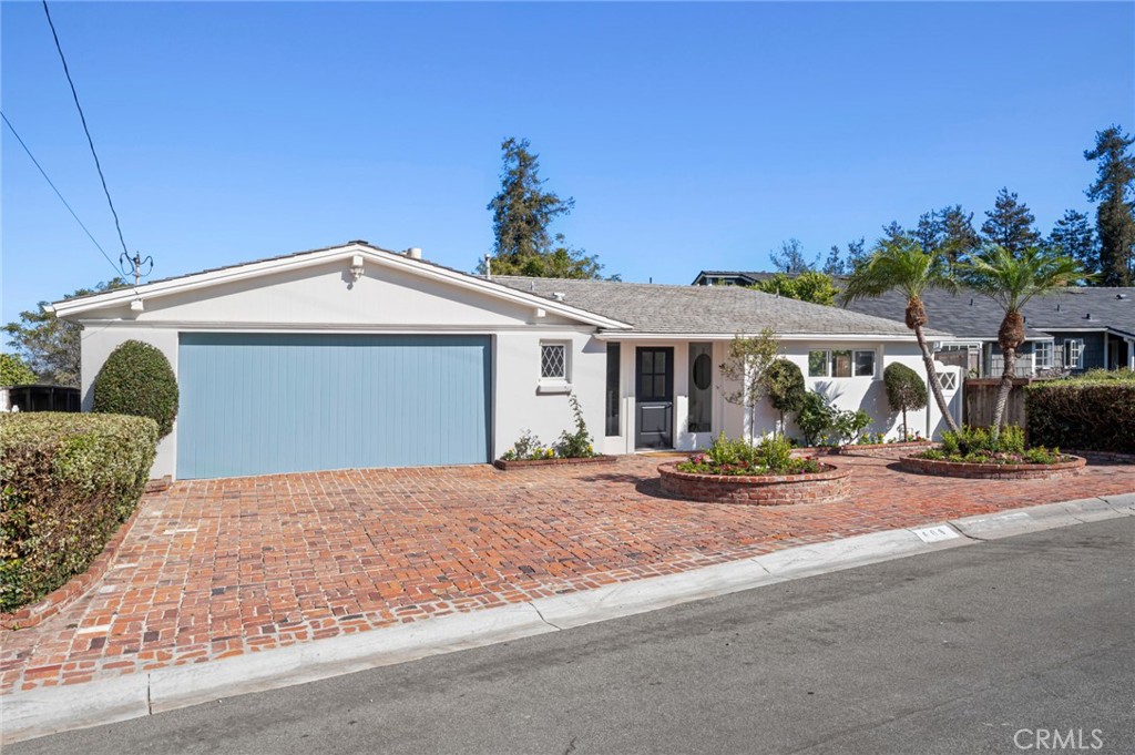 608 Saint James Place