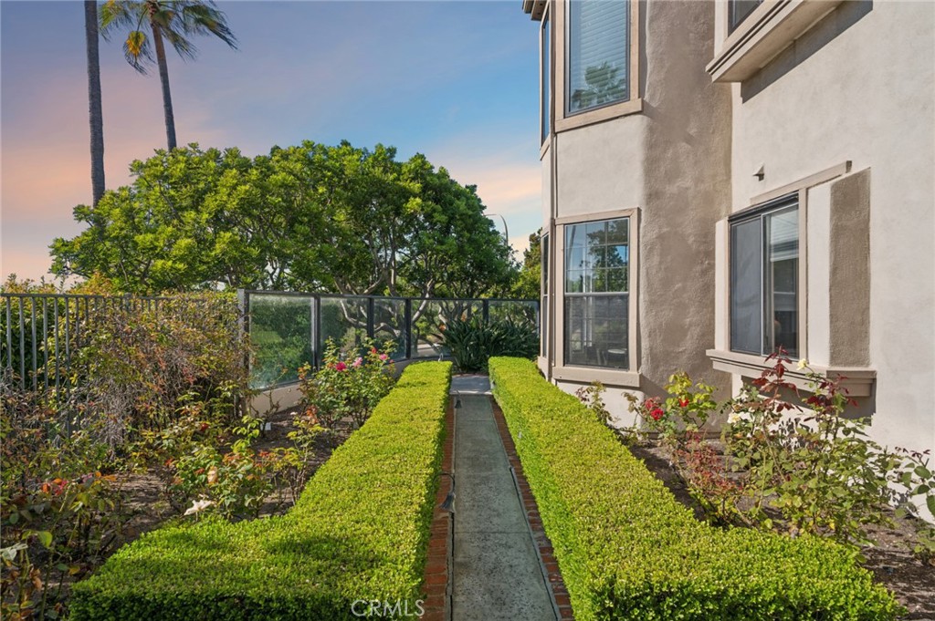 108 Ocean Vista