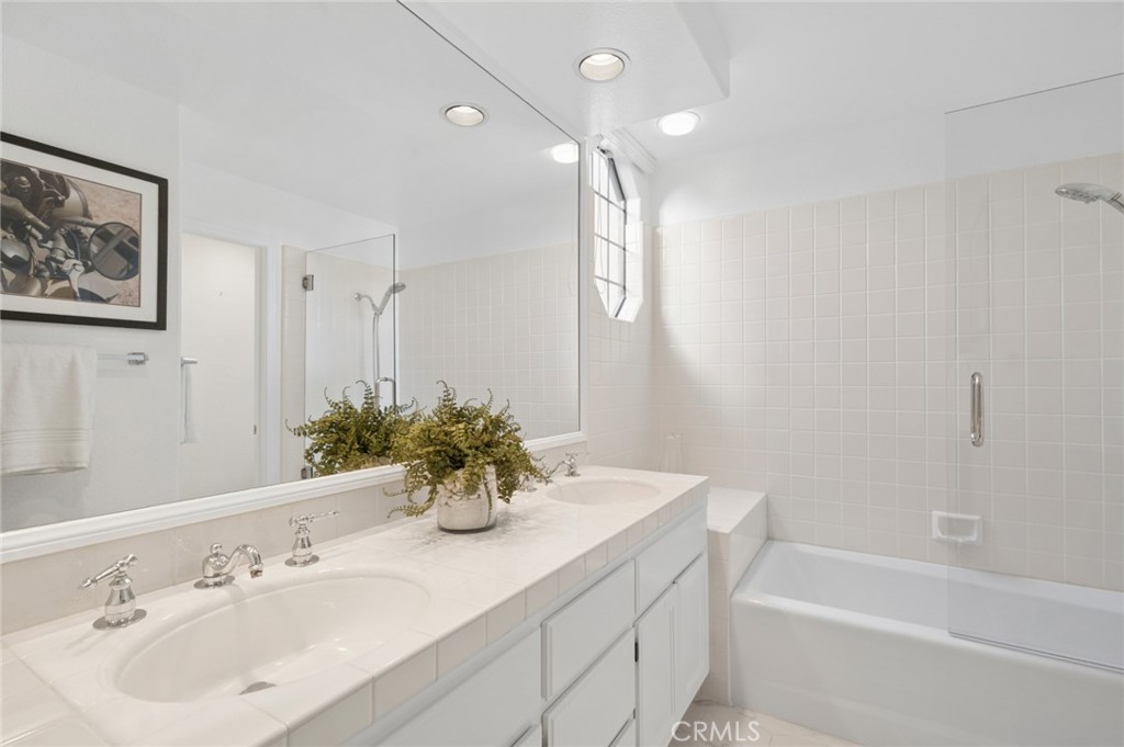 108 Ocean Vista