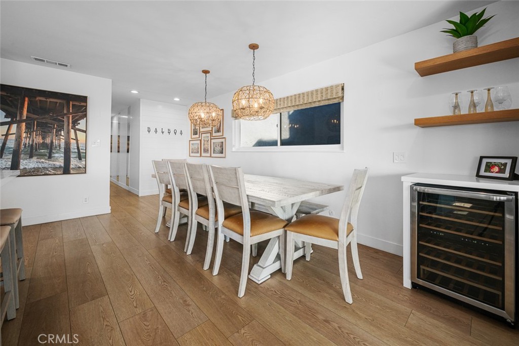 700 E Oceanfront