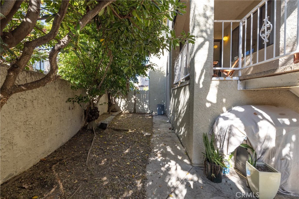 107 S Helberta Avenue 4