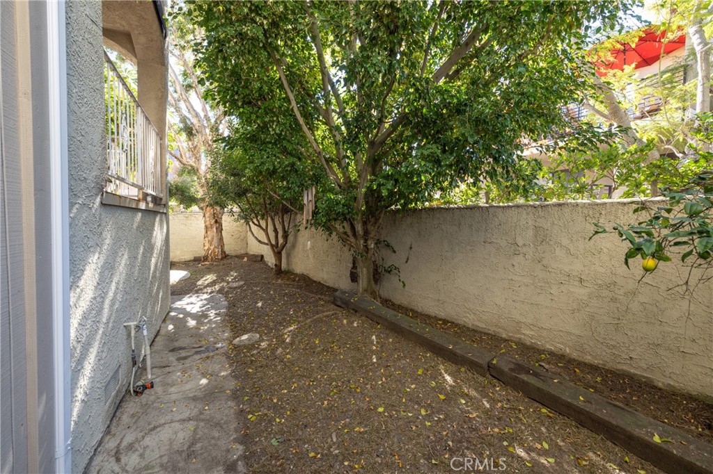 107 S Helberta Avenue 4