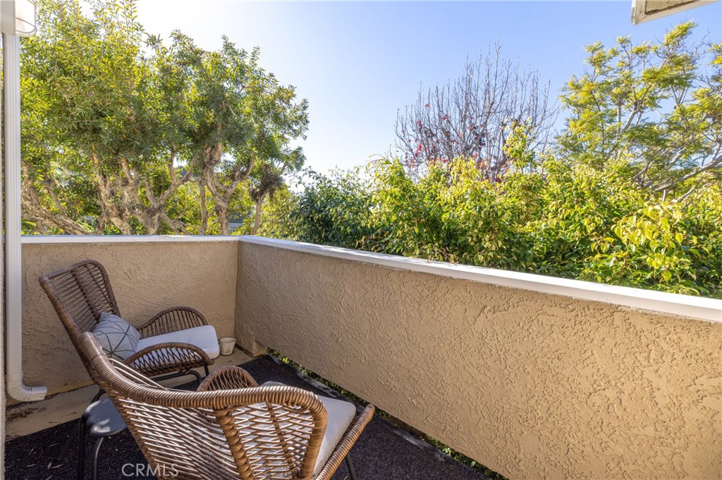 107 S Helberta Avenue 4