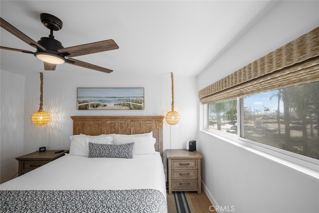 700 E Oceanfront