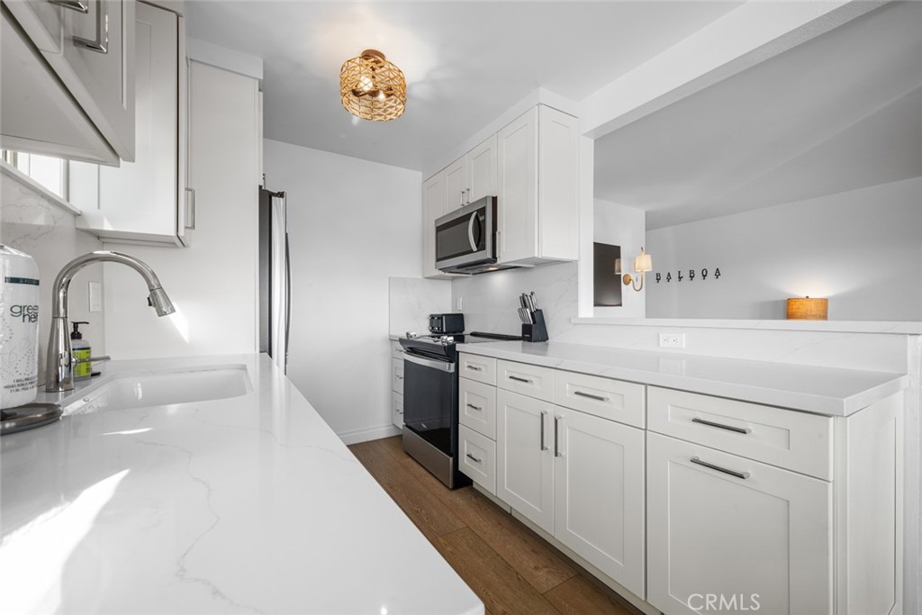 700 E Oceanfront