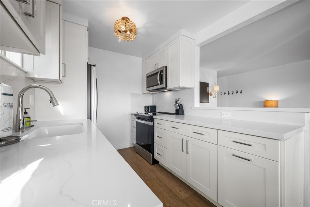 700 E Oceanfront