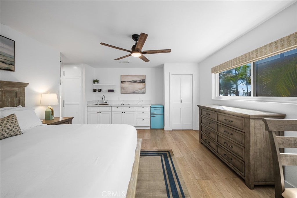 700 E Oceanfront