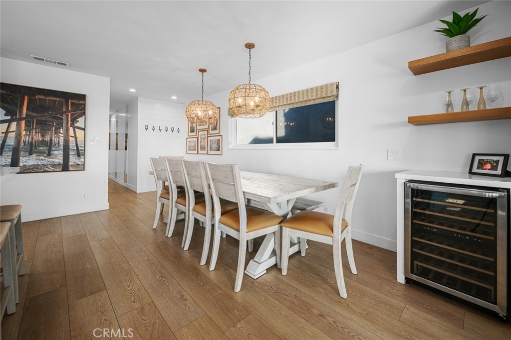 700 E Oceanfront