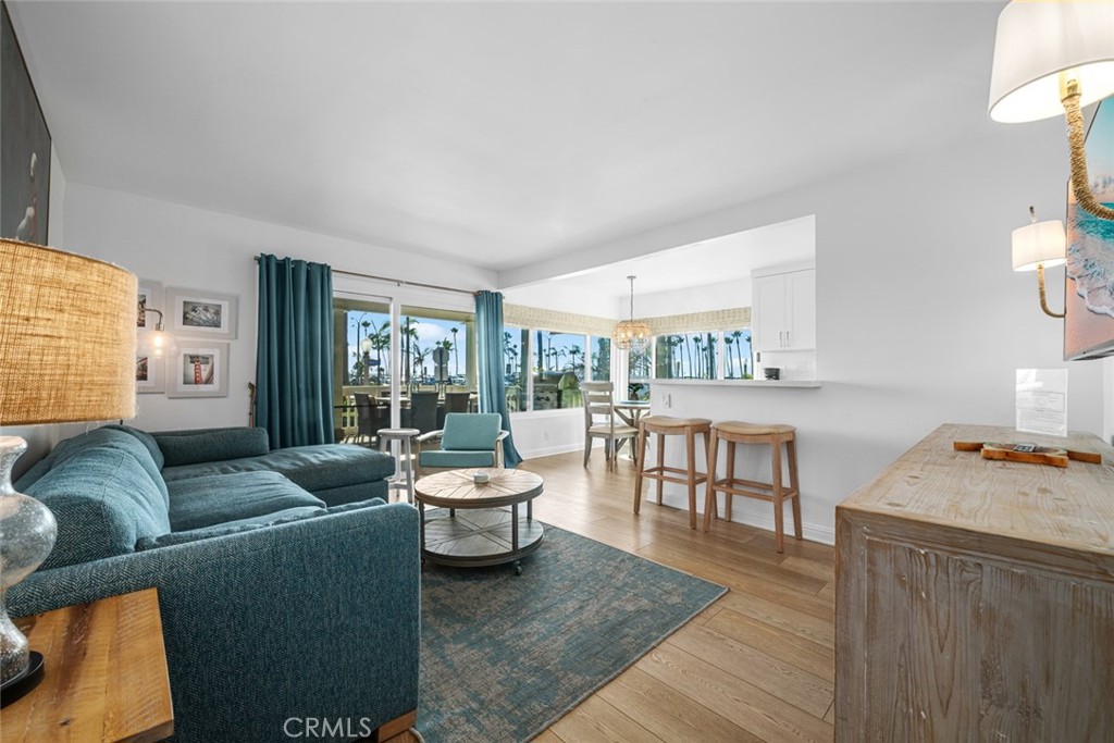 700 E Oceanfront