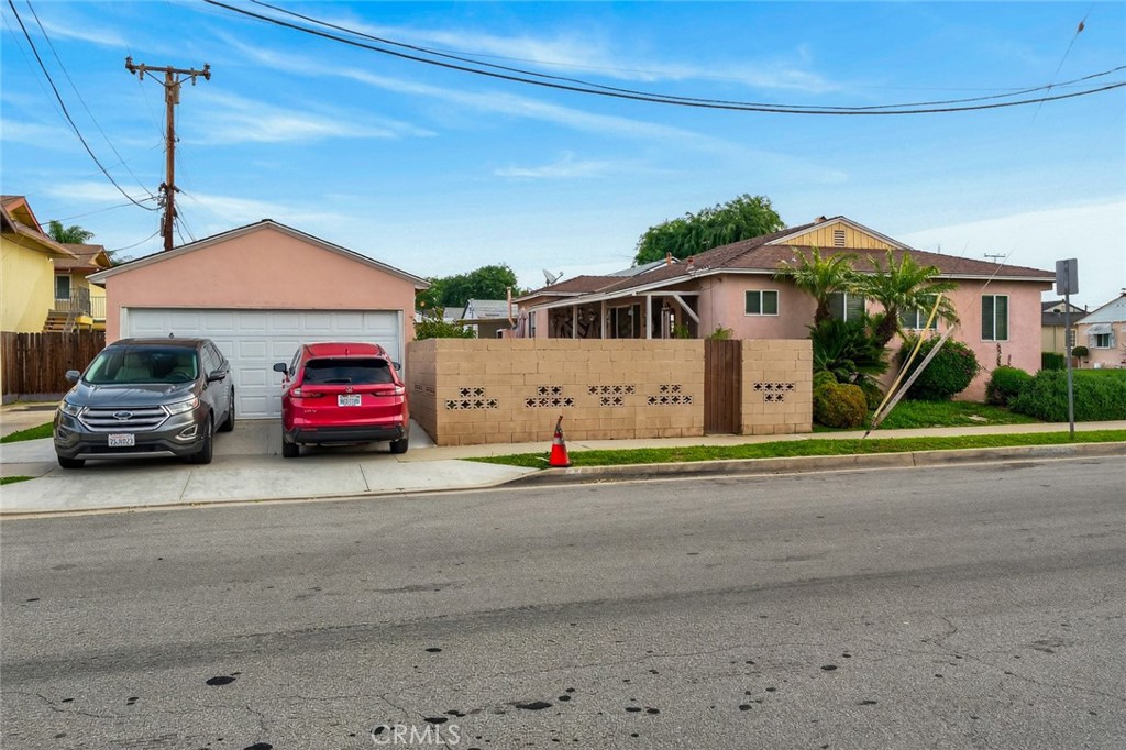 1057 S 5th