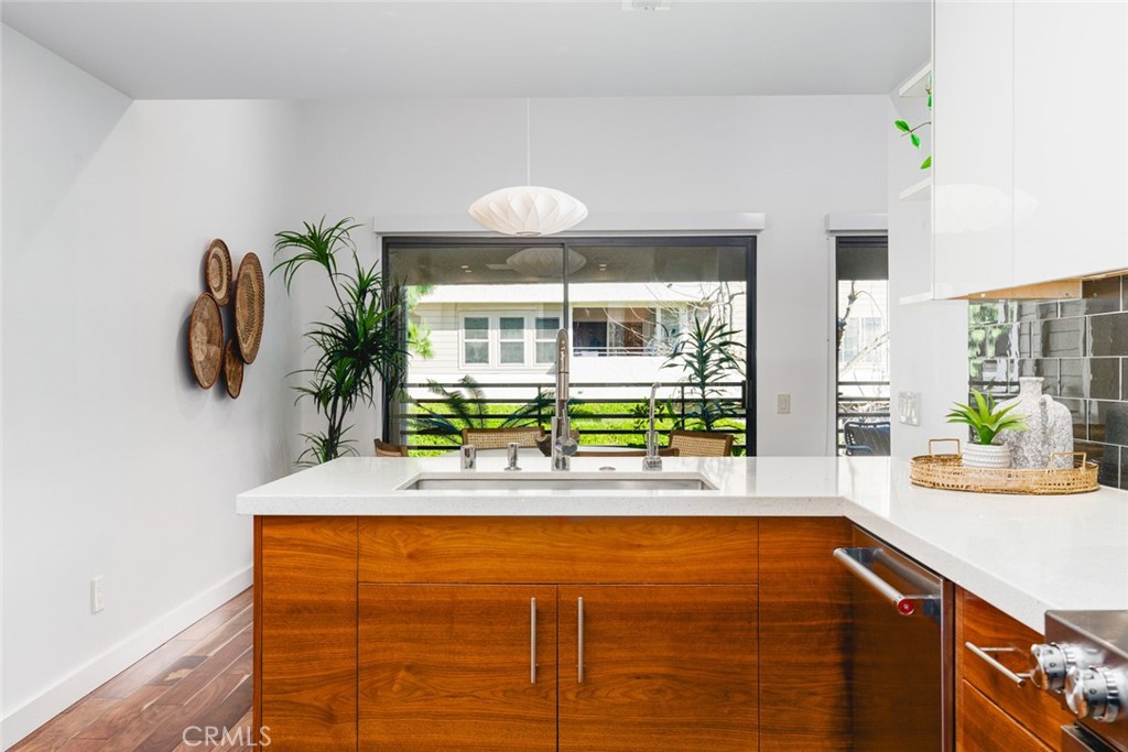 280 Cagney Lane 301
