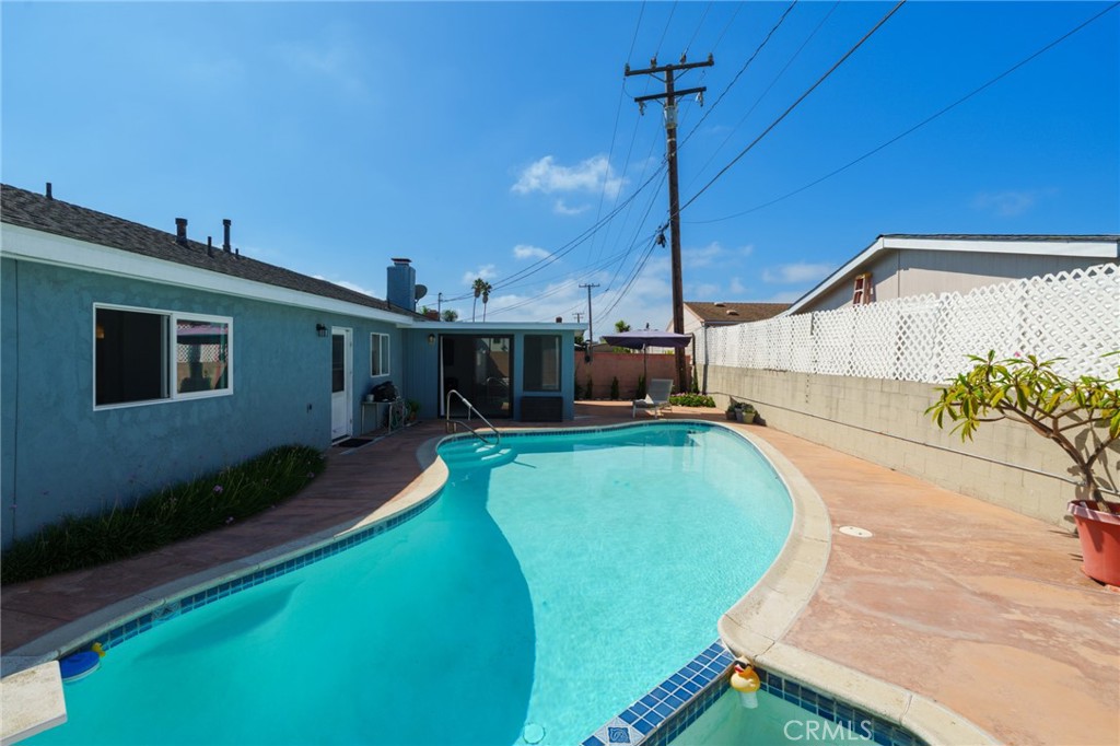 16281 Saratoga Lane