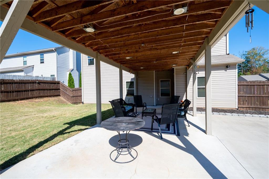 364 Hawthorn Drive