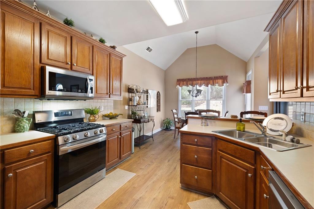 555 Golf Crest Drive