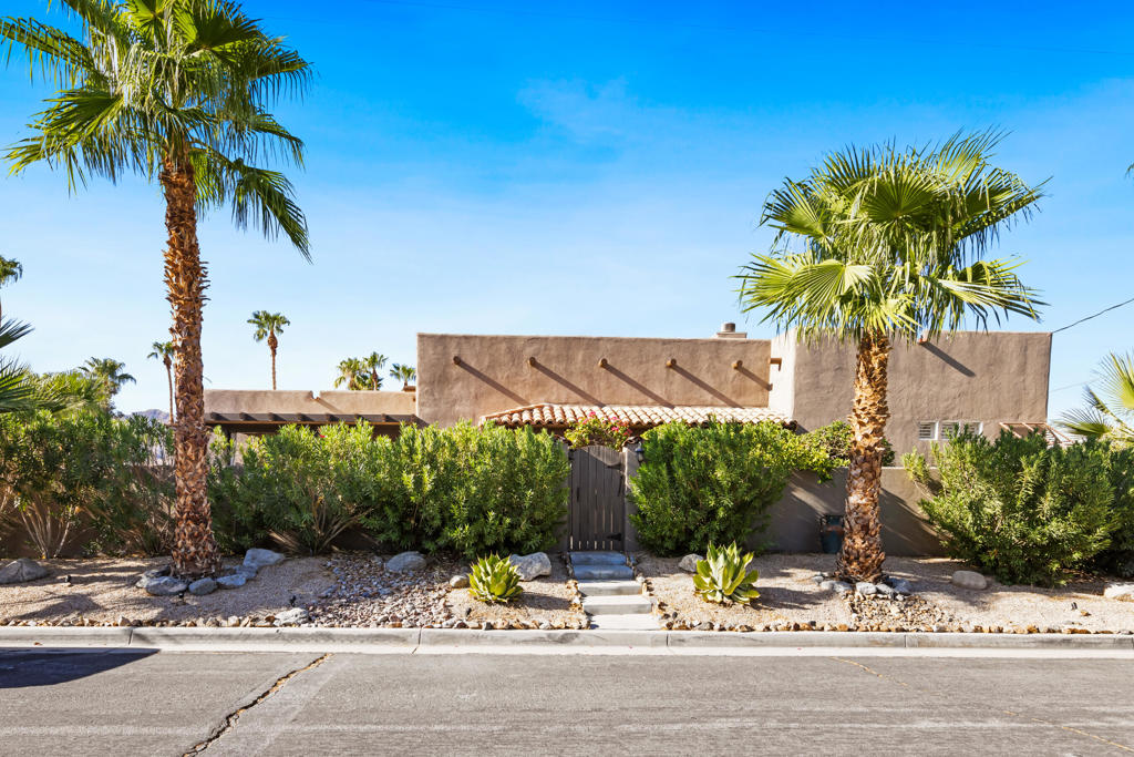 54480 Avenida Carranza