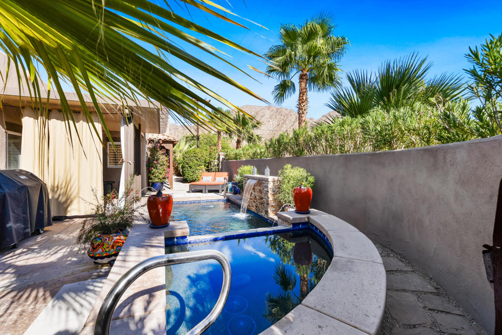 54480 Avenida Carranza