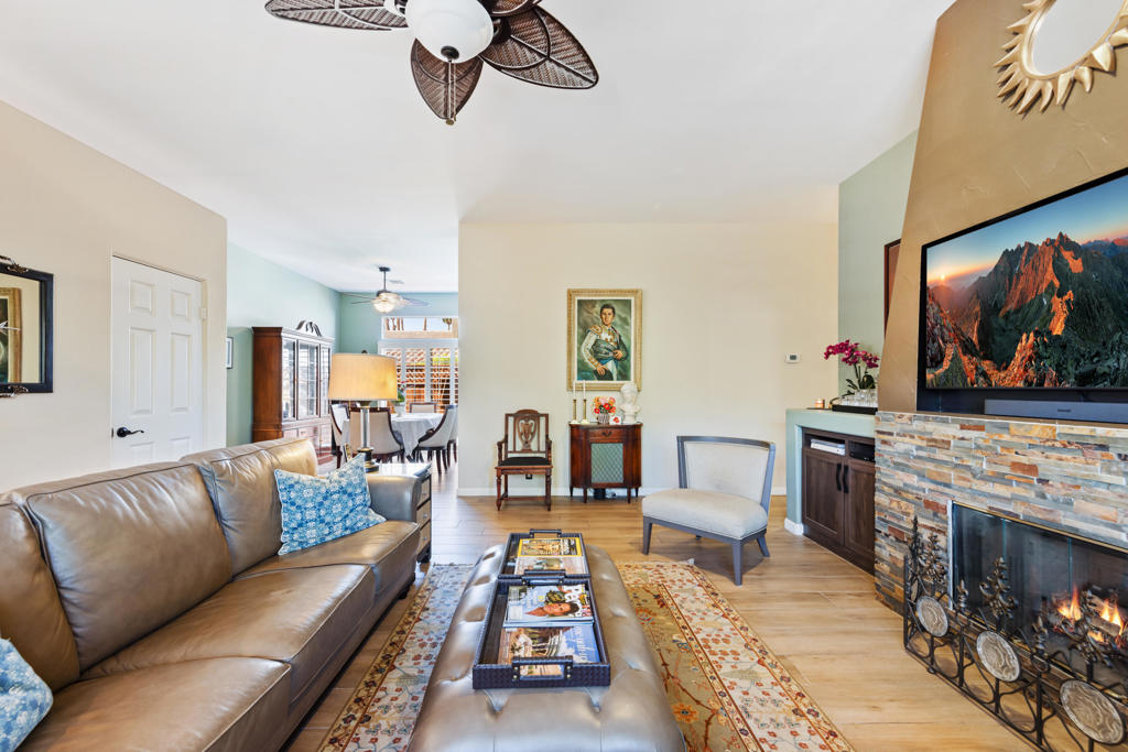 54480 Avenida Carranza