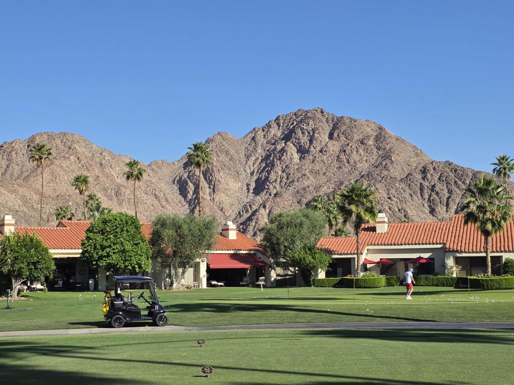 49460 Avenida Club La Quinta