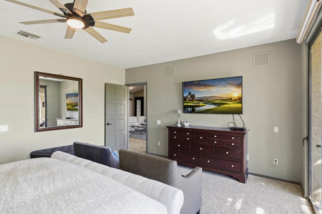 49460 Avenida Club La Quinta