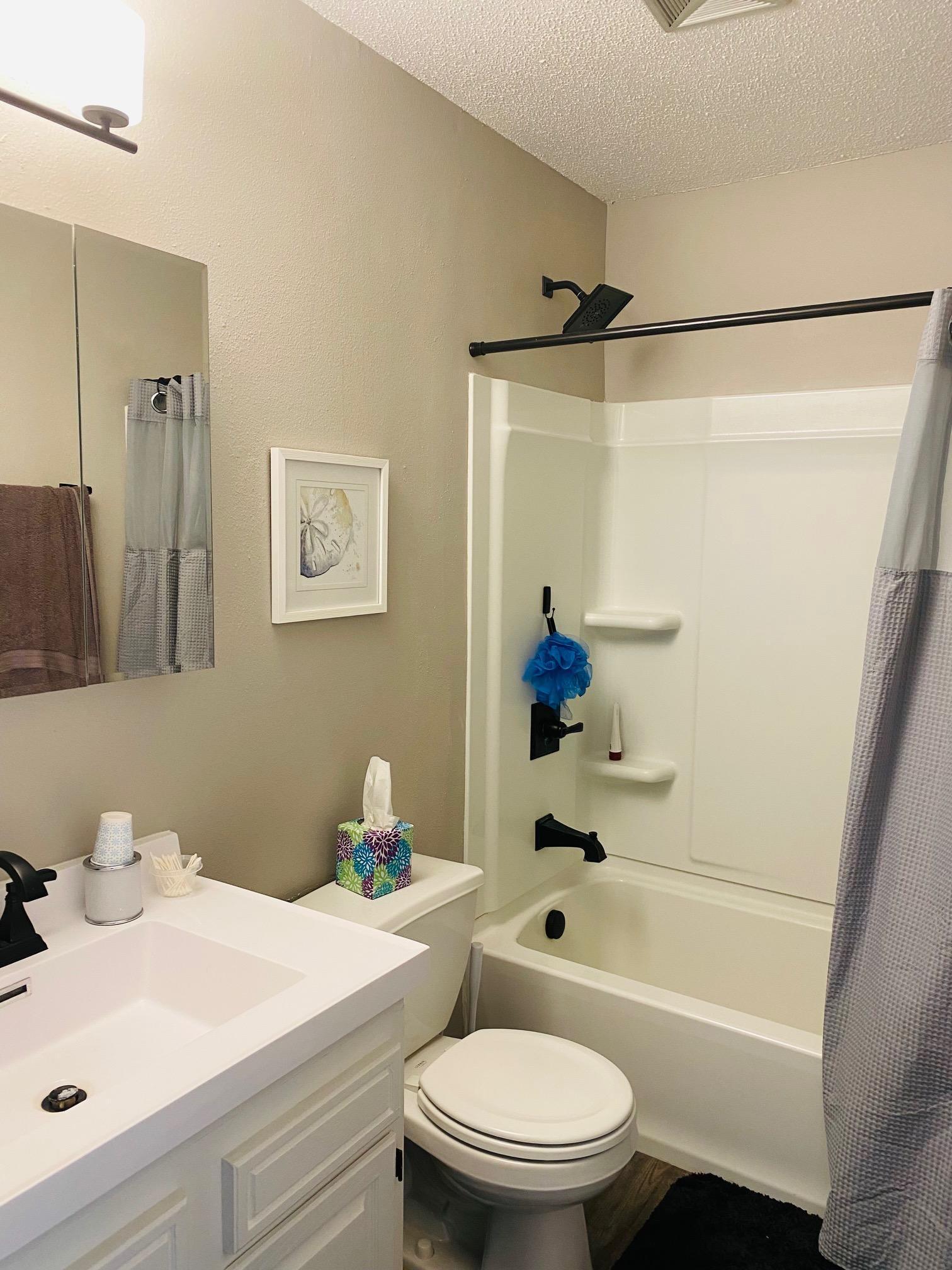 1239 Madison Avenue Unit: 395