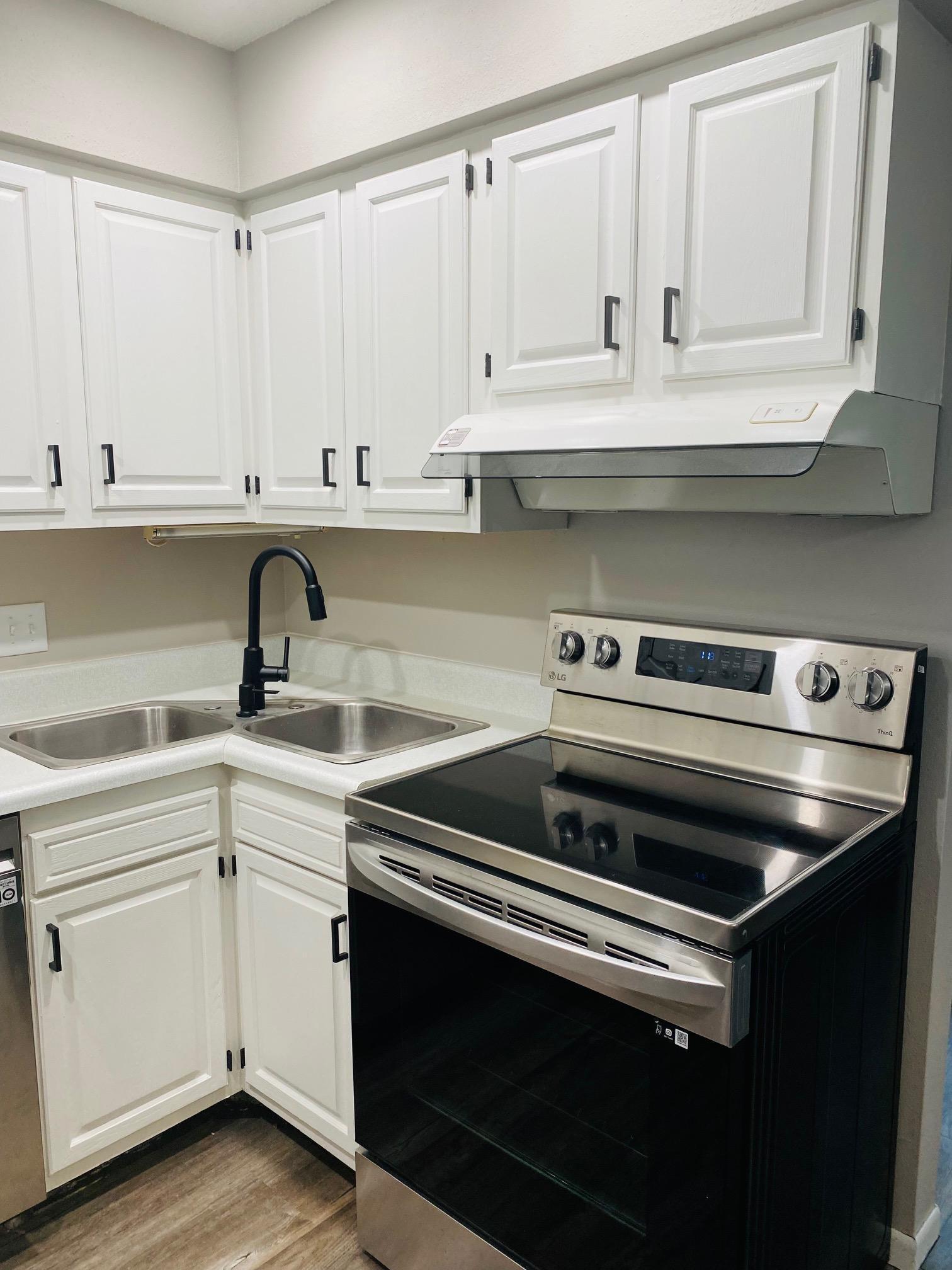 1239 Madison Avenue Unit: 395